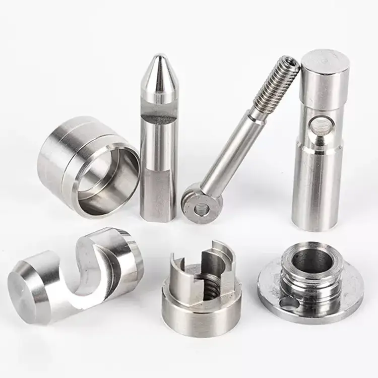 مكونات مخرطة CNC