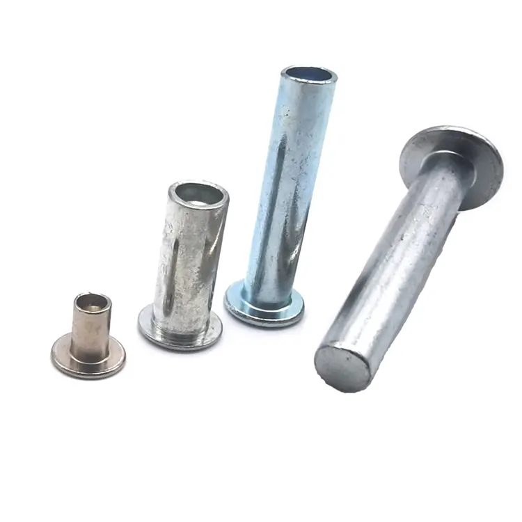 المسامير الحديدية