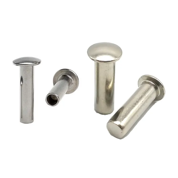 المسامير ذات الرأس الدائري الحديدي