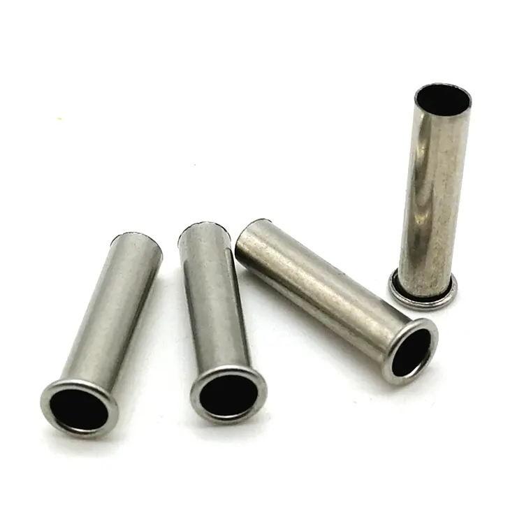 مسامير أنابيب الفولاذ المقاوم للصدأ