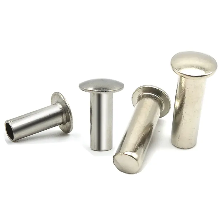 المسامير الصلب